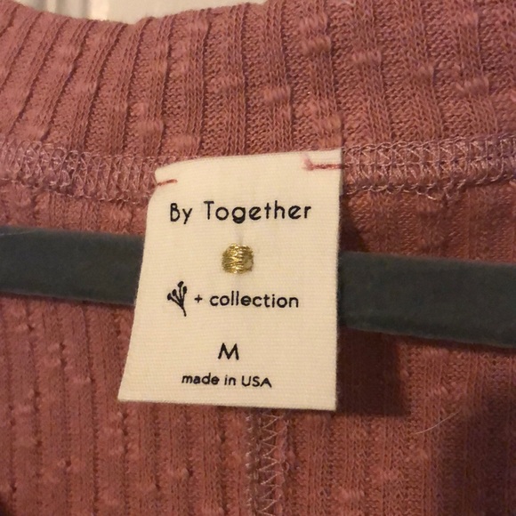 Vici v-neck knit top - Picture 2 of 3